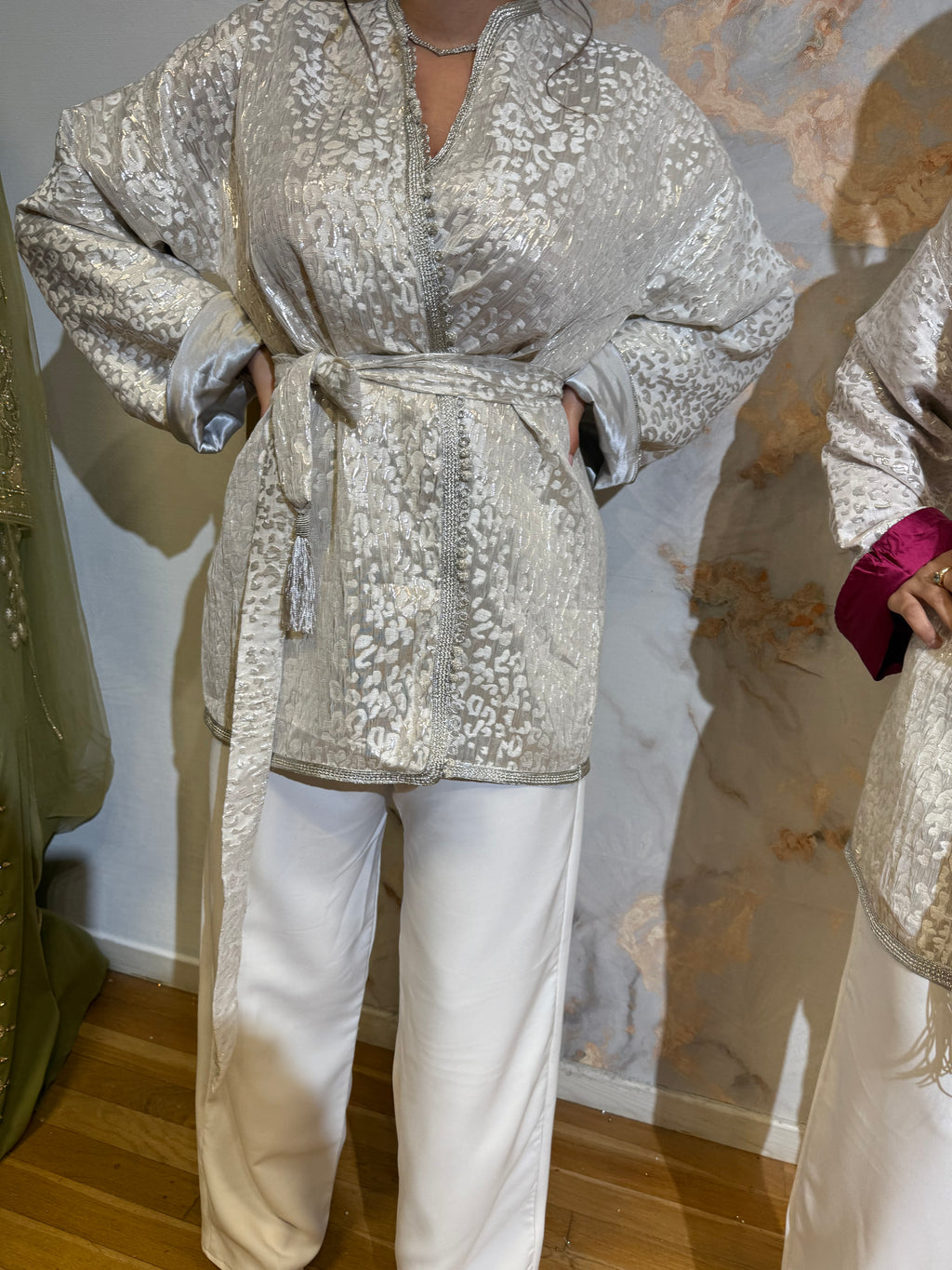 Veste kimono brocard - manche grise